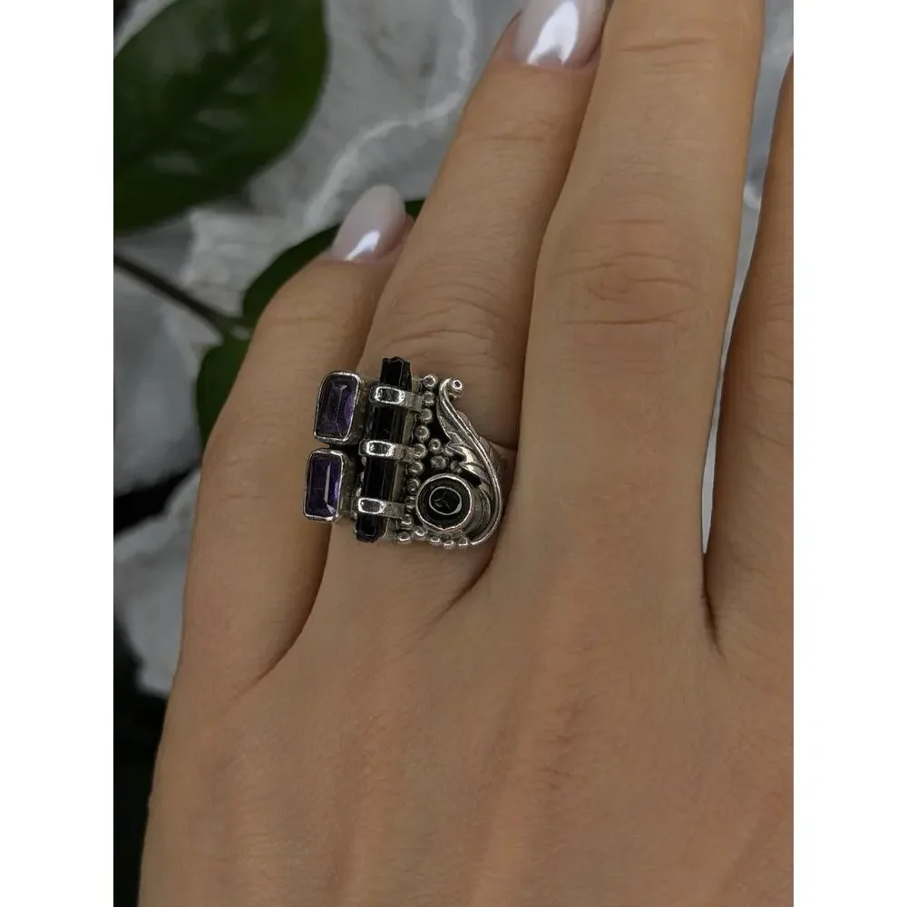 Unique Design Vintage 925 Sterling Silver Amethyst, Onyx & Peridot Ring Size 7